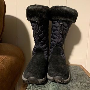 Winter boots